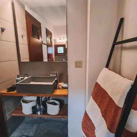 Antigoni בית נופש *