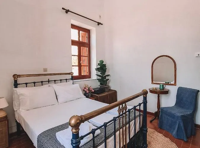 Antigoni Serifos Town